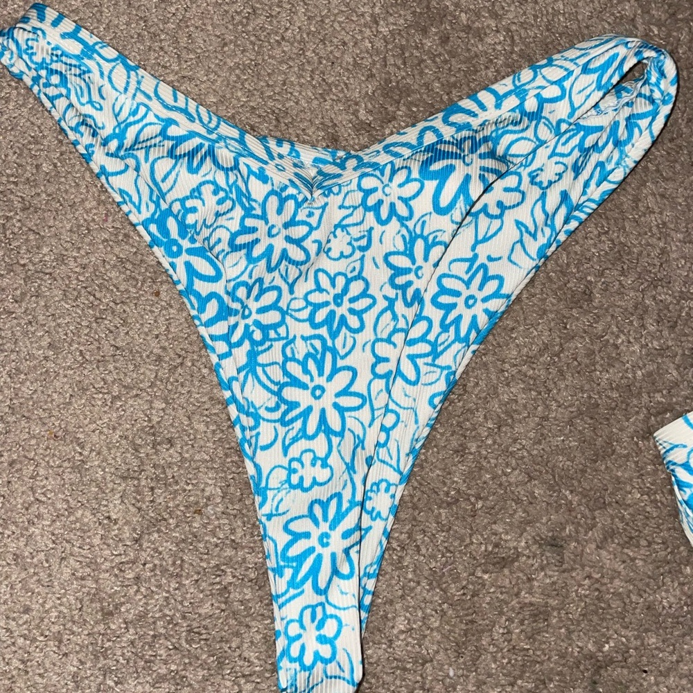 Aurelle bathing suit bottoms, NWOT